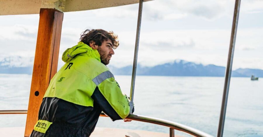 Húsavík: Whale Watching Tour with Guide - North Sailing meeting point: getting set before you go looking for whales