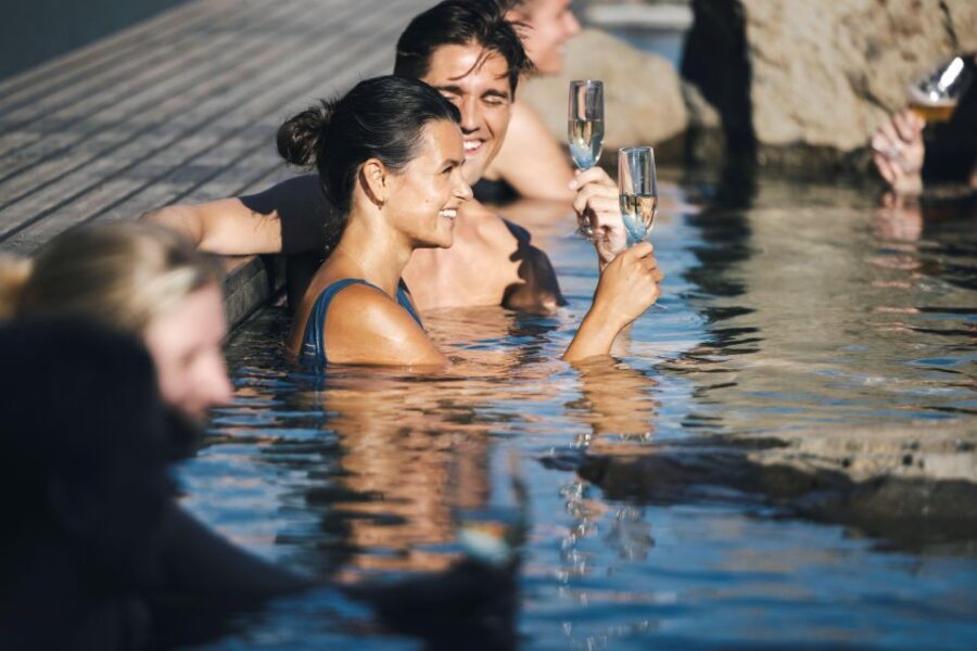 Hvammsvik Hot Springs: Admission Package - Food and drinks: what’s available and what to plan for