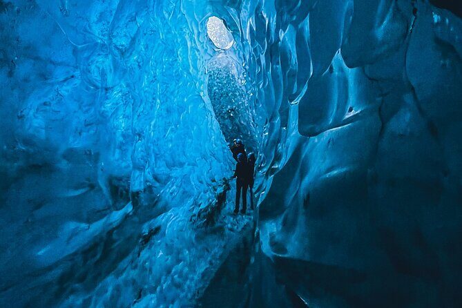 Ice Cave and Glacier Exploration Tour of Vatnajökull from Jökulsárlón