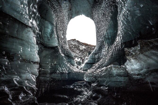 Ice Cave Katla Private Super Jeep Tour from Vík - Stop 1 at Katla: Ice Cave Time at the Kerlingardalsvegur Area