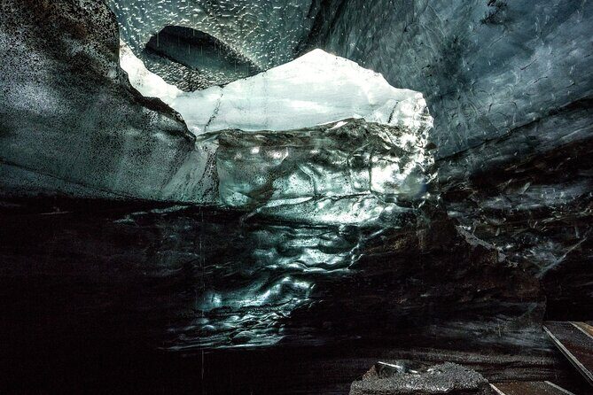 Ice Cave Katla Private Super Jeep Tour from Vík - Timing and Weather: When This Tour Runs Best