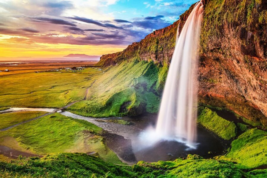 Iceland: Full-Day South Coast, Black Beach & Waterfalls Tour - Eyjafjallajökull Volcano viewpoints: seeing Iceland’s fire-and-ice mood