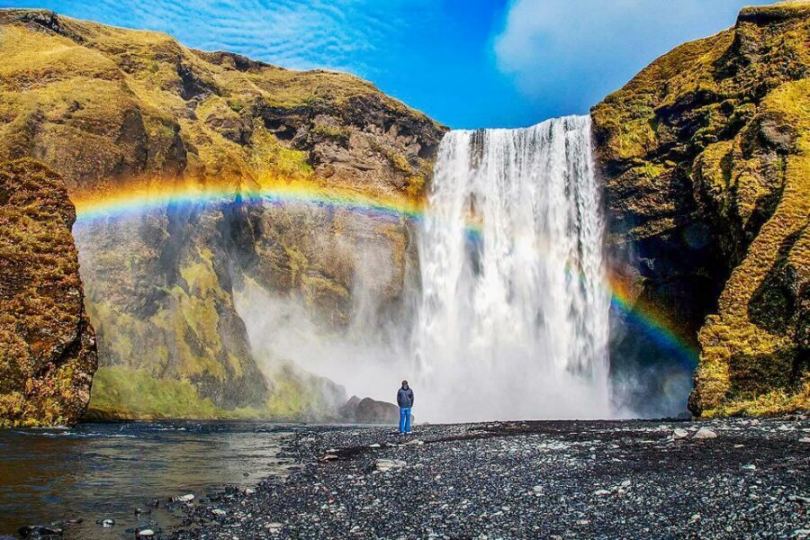 Iceland: Full-Day South Coast, Black Beach & Waterfalls Tour - The Vik break: lunch, shopping, and resetting for the next stretch
