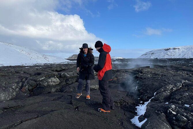 Iceland Hiking Tour to Fagradalsfjall Volcano with Local Guide - Seltún and Kleifarvatn: geothermal heat and a black-sand lake contrast