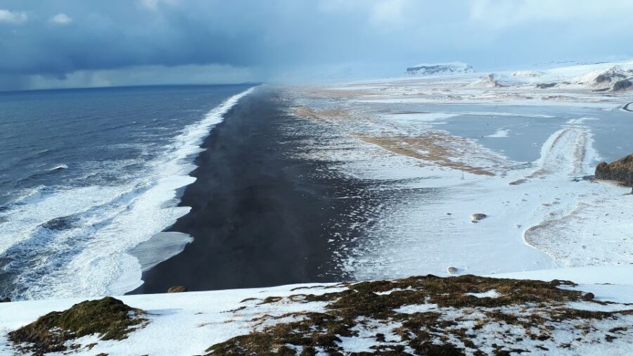Iceland: South Coast and Northern Lights Tour - South Coast day driving: from lava fields to glacier drama