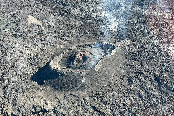 Iceland Volcanic Eruption Area Helicopter Tour from Reykjavík - Key Things You’ll Actually Notice