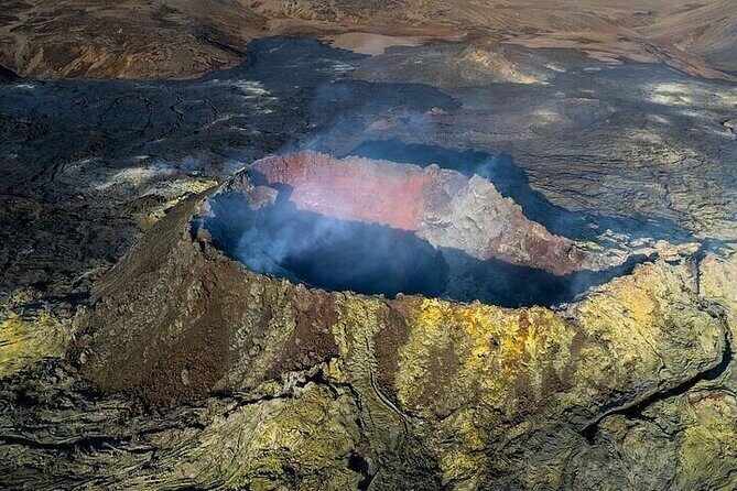 Iceland Volcanic Eruption Area Helicopter Tour from Reykjavík - Reykjanes From the Air: Why This 35–45 Minutes Feels Worth It