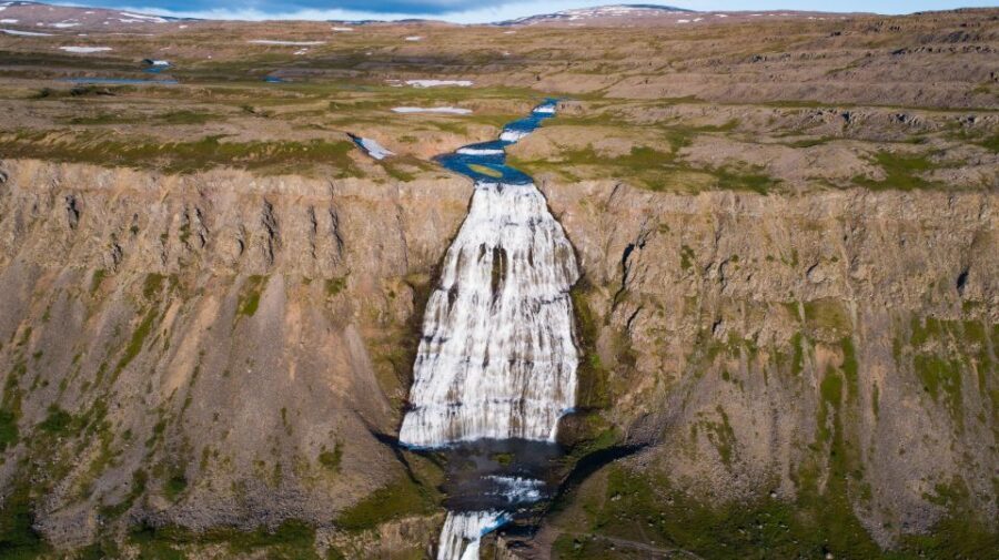 Isafjordur: Dynjandi Waterfall Tour and Icelandic Farm Visit - Coffee, Tea, and hjónabandssæla: The Cake That’s Actually Part of the Point