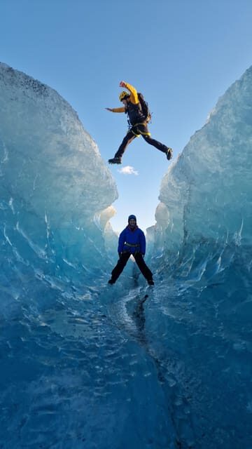 Jökulsárlón: Blue Ice Cave Tour and Glacier Walk - Jökulsárlón to Vatnajökull: why this blue-ice day hits different