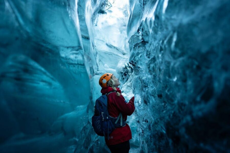 Jökulsárlón: Crystal Ice Cave Super Jeep Tour - Super Jeep to Breiðamerkurjökull: the ride that starts the ice-cave mood