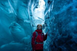Jökulsárlón: Crystal Ice Cave Super Jeep Tour - The glacier walk: what the route feels like and how to pace yourself