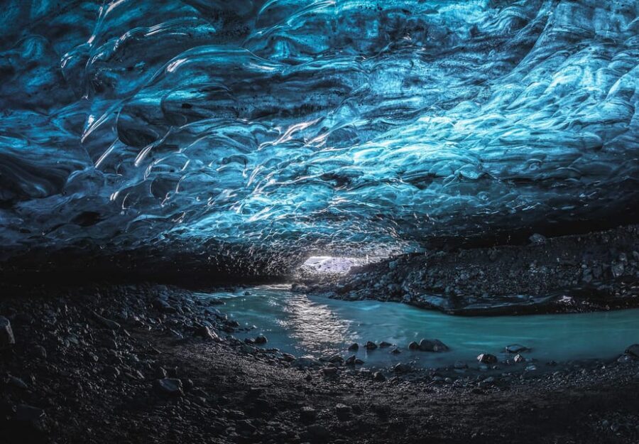 Jökulsárlón: Crystal Ice Cave Super Jeep Tour - Should you book the Jökulsárlón Crystal Ice Cave Super Jeep Tour?