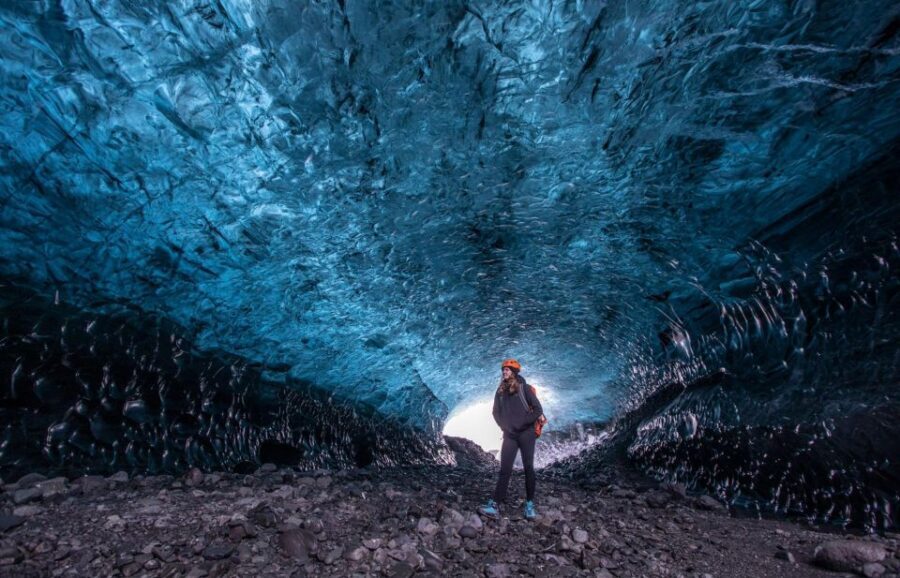 Jökulsárlón: Crystal Ice Cave Super Jeep Tour - FAQ