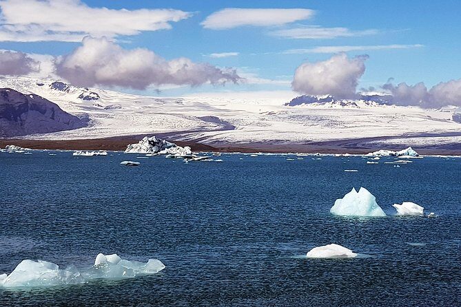 Jökulsarlón Glacier Lagoon Tour - Price and who this private tour is really for