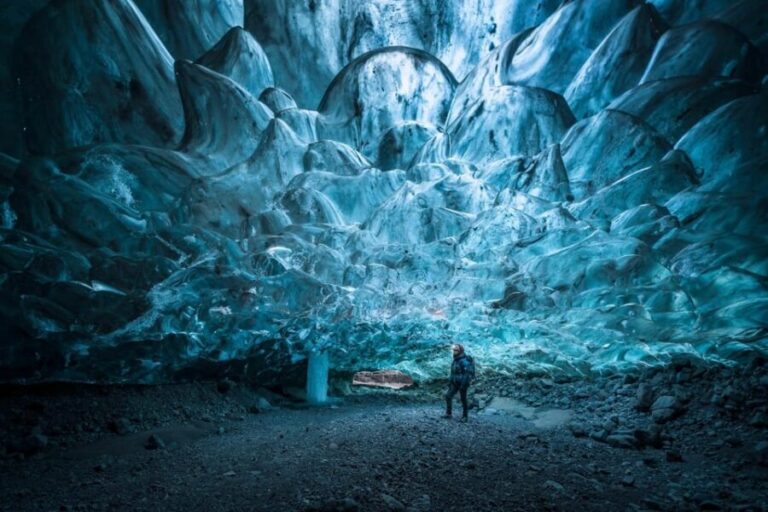 Jökulsárlón: The Original Ice Cave Tour on Vatnajökull