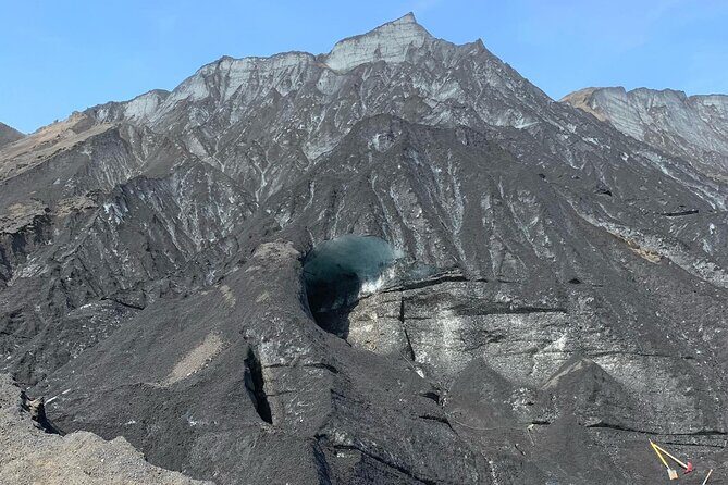 Katla Volcano Ice Cave - Super Jeep Tour from Vik - Small group and guides: what makes the experience feel personal