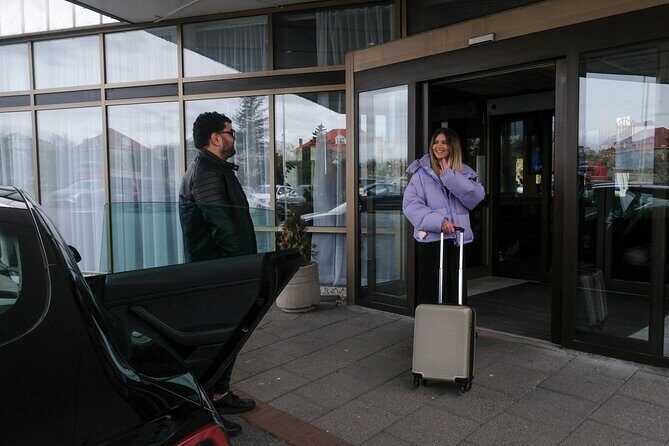 Keflavik Airport One-Way Private Transfer To or From Reykjavik - Should you book this KEF↔Reykjavik private transfer?