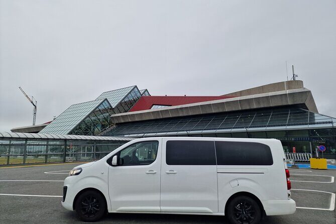 Keflavik Airport Private Transfer Round Trip - Guaranteed Keflavík Pickup Without the Taxi Shuffle