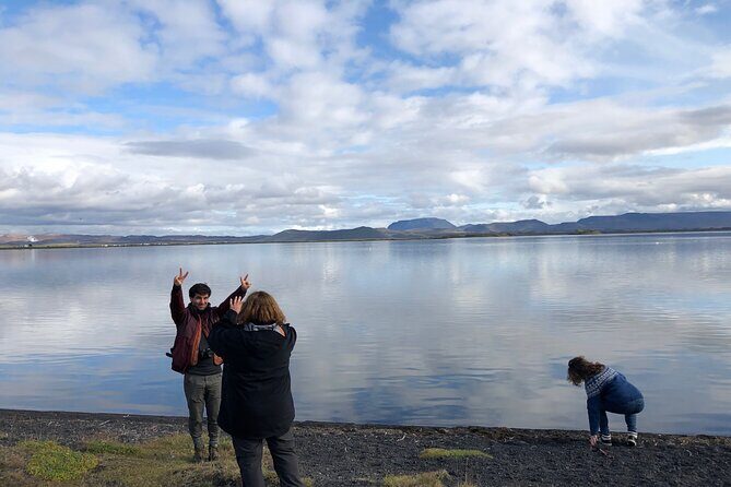 Lake Myvatn and Godafoss Waterfall Day Tour from Akureyri - Godafoss Waterfall: the quick stop that still deserves your attention