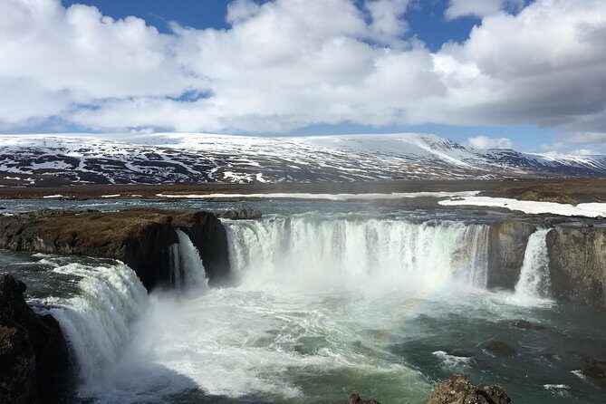 Lake Myvatn, Dettifoss and Goddafoss Waterfalls Day Tour from Akureyri - Godafoss: quick stop, big payoff