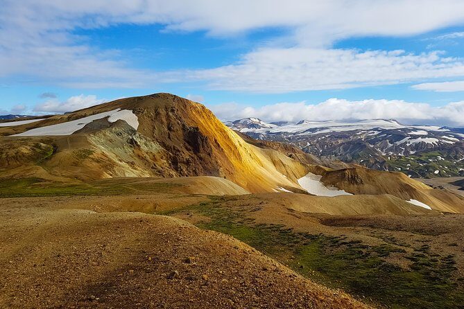 Landmannalaugar by Super Jeep - Geothermal pool in Landmannalaugar: when to plan for swim time