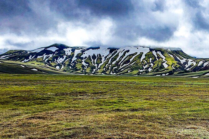 Landmannalaugar, Hekla, Sigoldugljufur 4x4 tour with Hiking - What you should bring to enjoy the ride and the hike