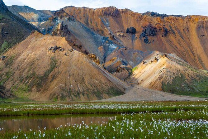 Landmannalaugar Hiking, Haifoss Waterfall and Hot Springs Tour - Stop 3: Bláhylur crater lake in about 30 minutes