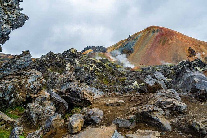 Landmannalaugar Hiking, Haifoss Waterfall and Hot Springs Tour - Landmannalaugar: the easy guided hike and the hot-spring reward