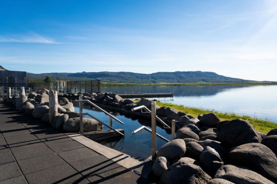 Laugarvatn: Laugarvatn Fontana Geothermal Baths Entry Ticket - Weather, crowds, and when the experience feels most magical