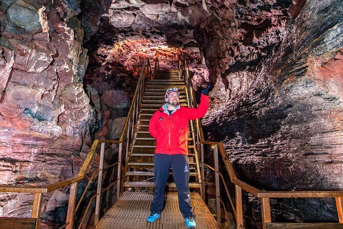 Lava Caving Experience - Raufarhólshellir lava tube: what makes this cave special