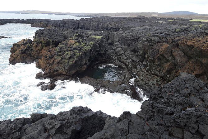 Lava, Craters and Hot Springs Private Tour