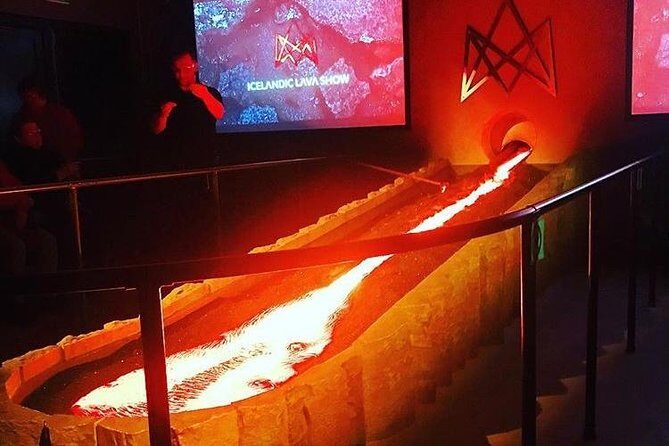 Lava Show Vik Admission Ticket - Timing: The Show Starts on the Dot (Plan for Heat)