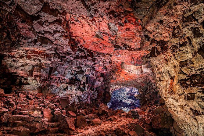 Lava Tunnel Tour Including Transfers from Reykjavik - Key Highlights I’d Prioritize