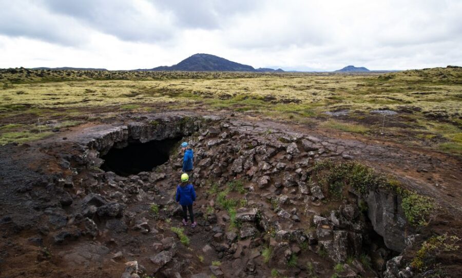 Leidarendi Cave: Lava Tunnel Caving from Reykjavik - Entering The End of the Road (I. Leiðarendi) Without Feeling Lost