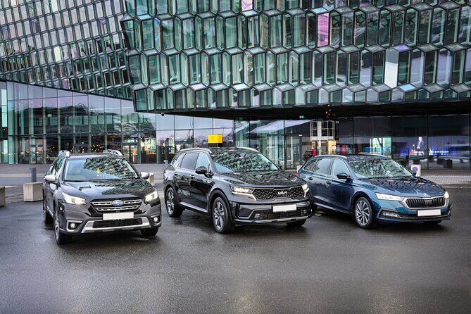 Luxury Private Transfer from Reykjavik to Keflavik Airport - Driver Experience: Friendly, Professional, and Actually Helpful