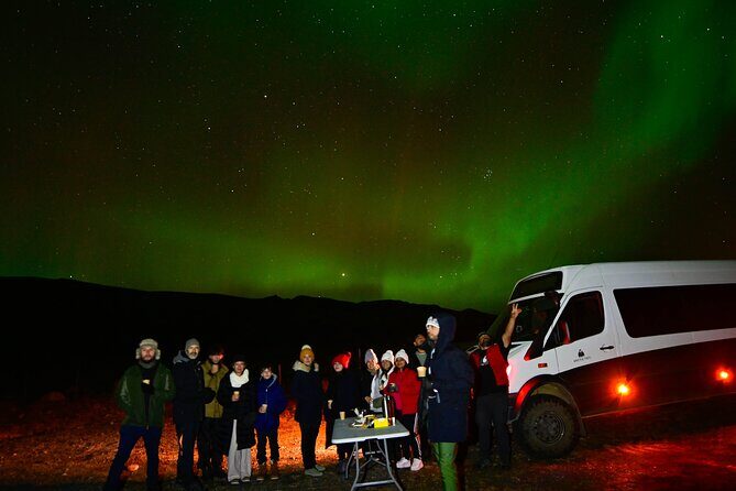 Northern Lights 4x4 Tour with Pastries and Cocoa from Reykjavik - Quick Highlights You’ll Care About