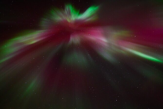 Northern Lights 4x4 Tour with Pastries and Cocoa from Reykjavik - Practical Tips to Improve Your Odds (And Your Photos)
