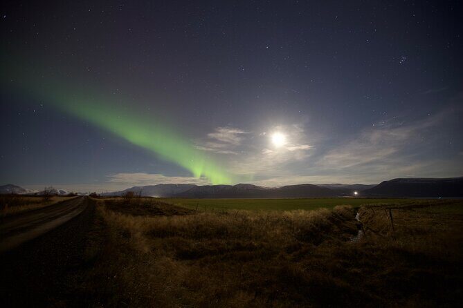 Northern Lights Classic MiniBus Tour from Akureyri - Who this tour is for (and who might want a different plan)