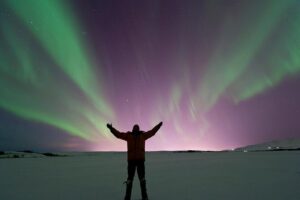 Northern Lights Guided Bus Tour from Reykjavik - The aurora lesson: how the guide’s explanation improves your odds