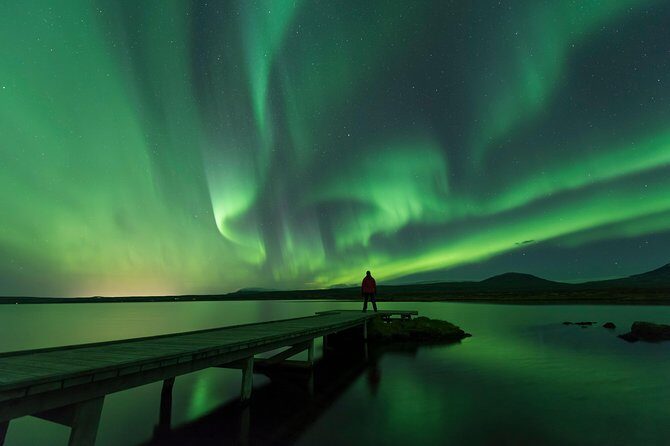 Northern Lights Guided Bus Tour from Reykjavik - Should you book this Reykjavik Northern Lights bus tour?