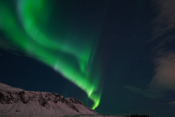 Northern Lights In luxury off-road SUV with Photos and Treats - Price and value: $1,520 per group up to 6