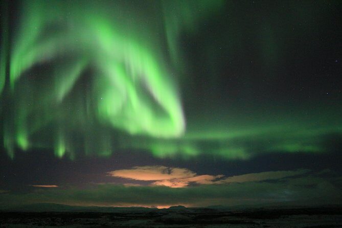 Northern Lights Midnight Adventure Small-Group from Reykjavík - What you’ll learn while you wait for the sky show
