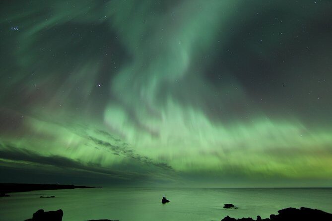 Northern Lights Small Group Guided Tour from Reykjavik - Where you meet: BSÍ Bus Terminal and the ride rhythm