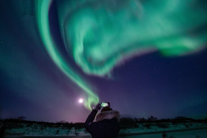 Northern Lights Small-Group Tour with Hot Chocolate & Photos - Weather reality: what “free rebooking” does and doesn’t fix