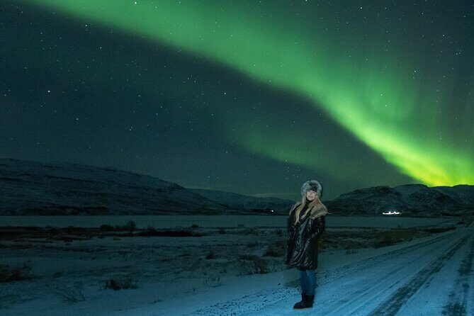 Northern Lights Small Group Tour with Photos - Aurora Hunting With Live Data From Reykjavik