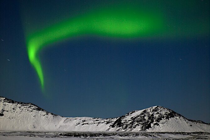 Northern Lights Super Jeep Guided Tour with Hot Drink & Snack - Why a Super Jeep Aurora Hunt Works Better Than the Big-Bus Chaos