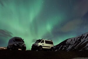 Northern Lights Tour from Reykjavik in a Super Jeep - Stop 1: Reykjavik Pickup and the Drive Past the Crowd
