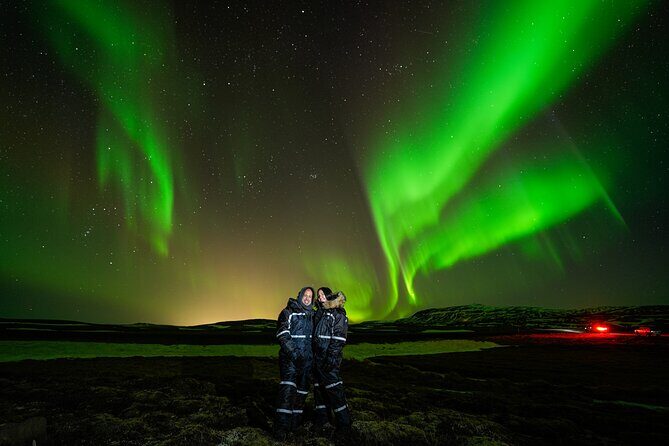 Northern Lights Tour with Photos, Snacks, Warm Snowsuits, Chairs - The Southern Region Stop: Where the Guide Actually Earns Their Pay