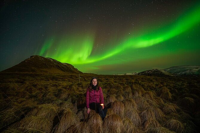 Northern Lights Tour with Photos, Snacks, Warm Snowsuits, Chairs - Pickup in Reykjavík: Central Bus Stops Can Change Your Walk