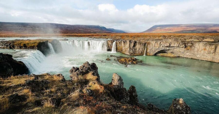 Port Akureyri: Godafoss Waterfall, Myvatn and Baths Tour - Goðafoss Waterfall: Historic Iceland, Best-Photo Timing